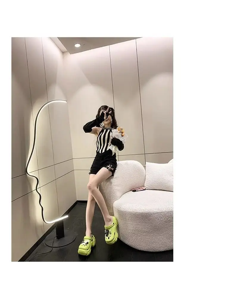 2025 New Cyber Celebrous Cave Shoes Women's Outer Wear Cartoon Small Thick Sole Elevated Platform Slippers — feature 19