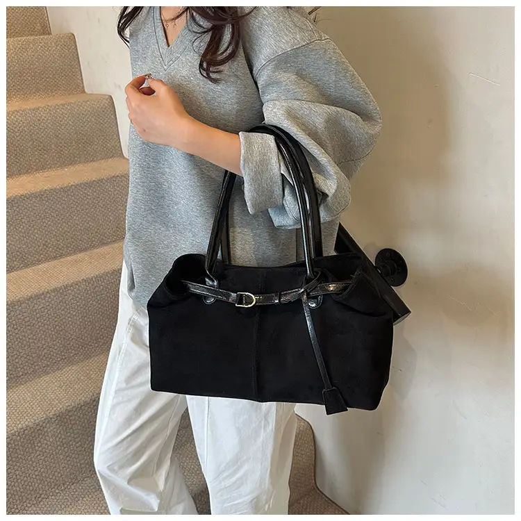 Women's Suede Shoulder Bag Large Capacity Brown — feature 9