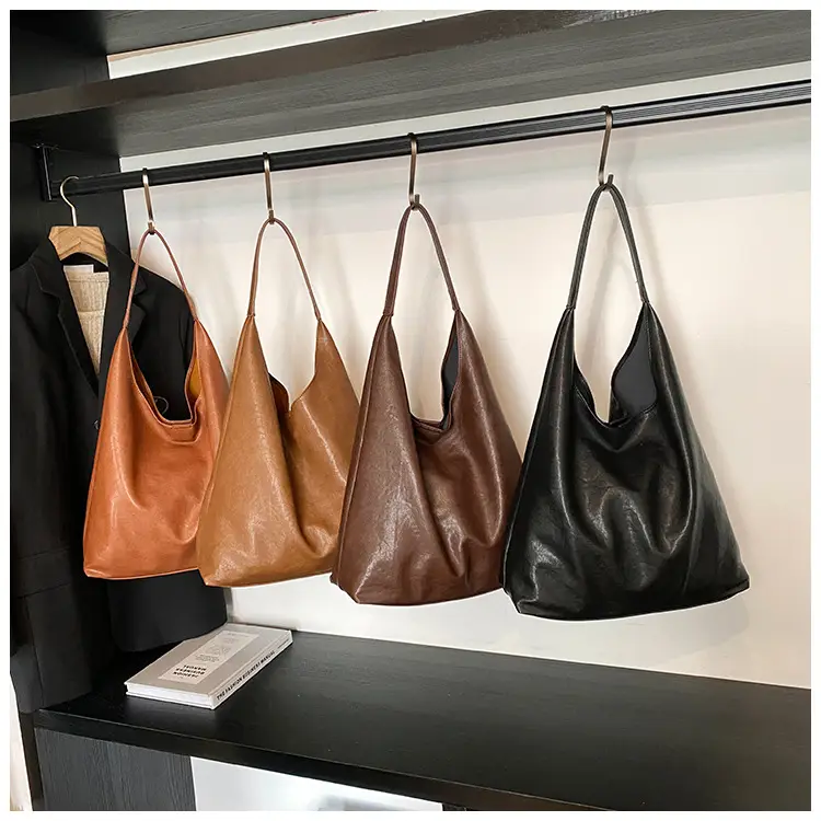 Women's Retro College Style Large Capacity Shoulder Tote Bag Brown Leather — feature 1