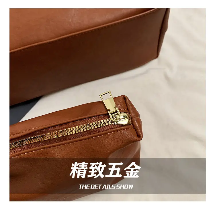 Women's Retro College Style Large Capacity Shoulder Tote Bag Brown Leather — feature 10