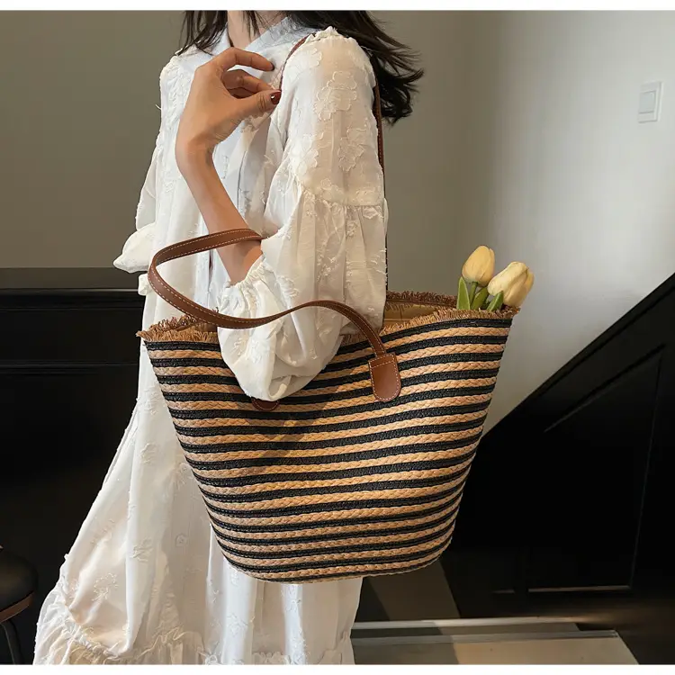 Women's Straw Underarm Bag with Leather Handles — feature 17
