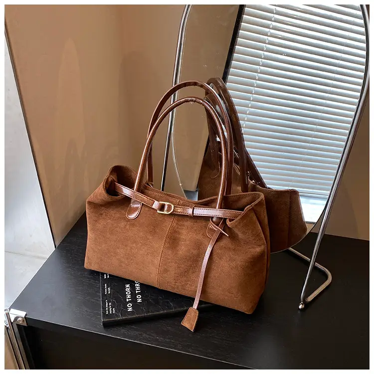 Women's Large Capacity Frosted Shoulder Bag Brown — feature 14