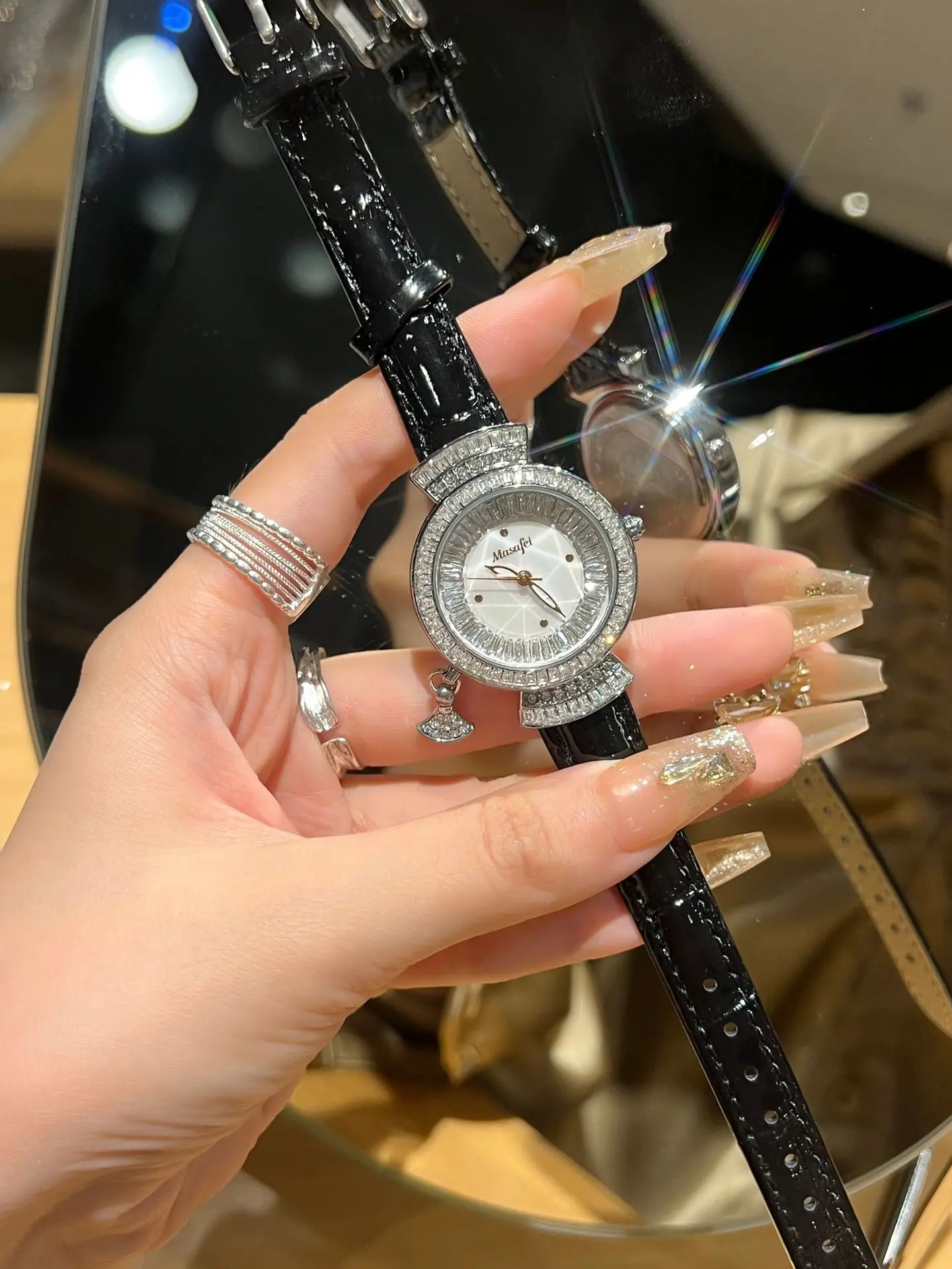 Diamond Encrusted Women's Quartz Watch with Real Belt — feature 5
