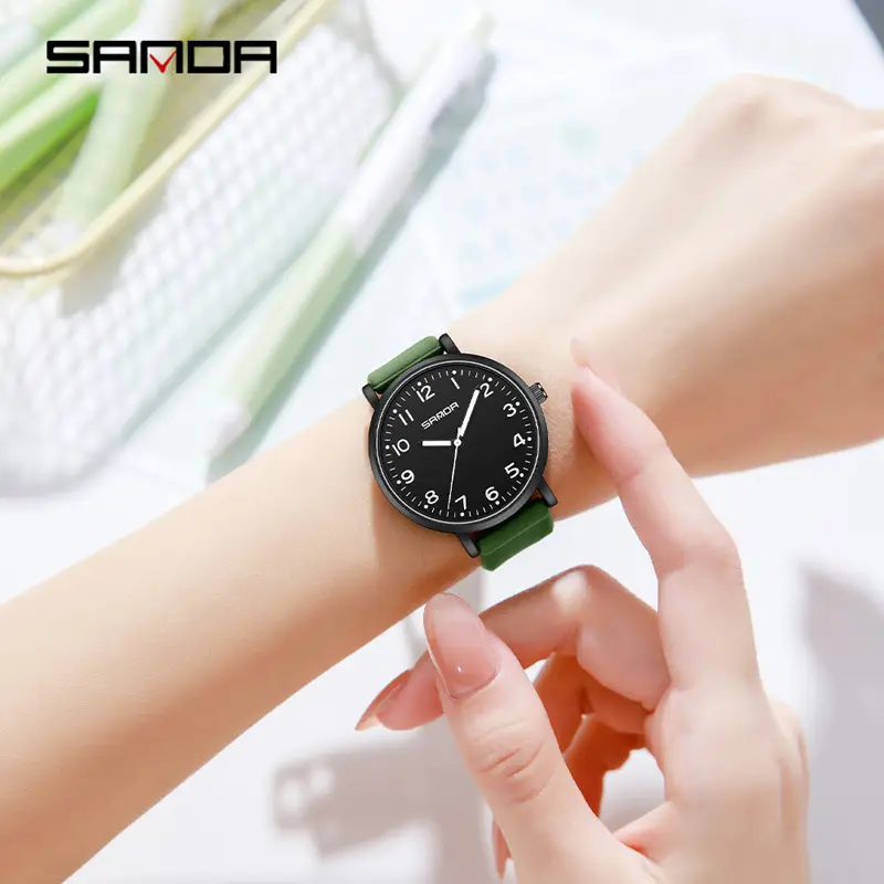 Silent Quartz Watch for Men Women Green Watch - Image 19