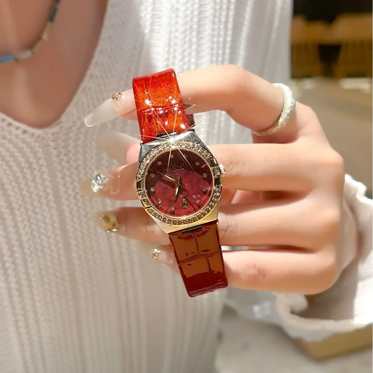 Red Crystal Band Women's Watch with Star Dial - Image 4