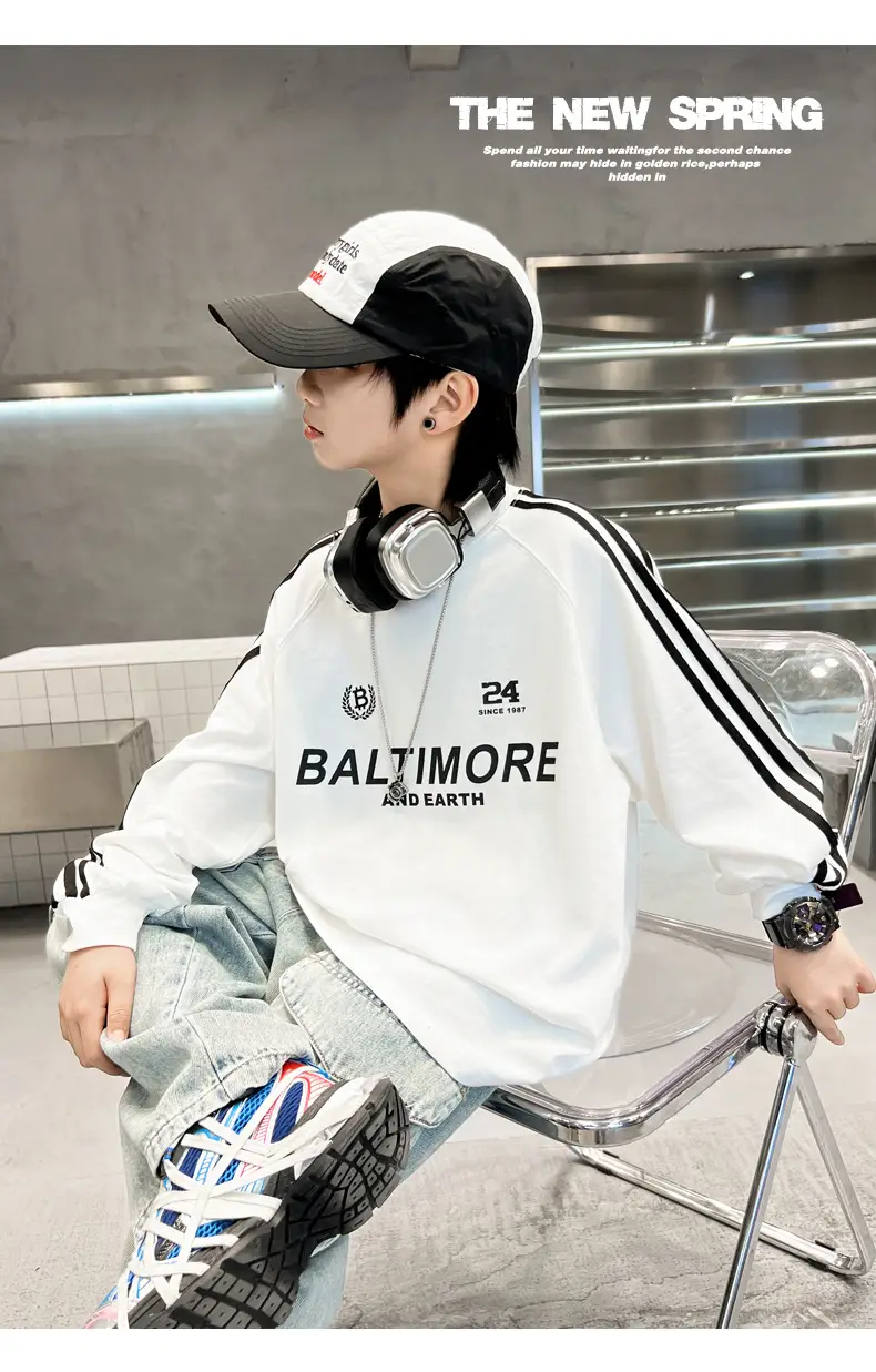 Boys White Long Sleeve T-Shirt Loose Fit Spring Autumn 2026 — feature 15