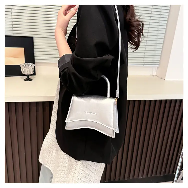 Women's Silver Shoulder Crossbody Handbag 2025 Spring — feature 18