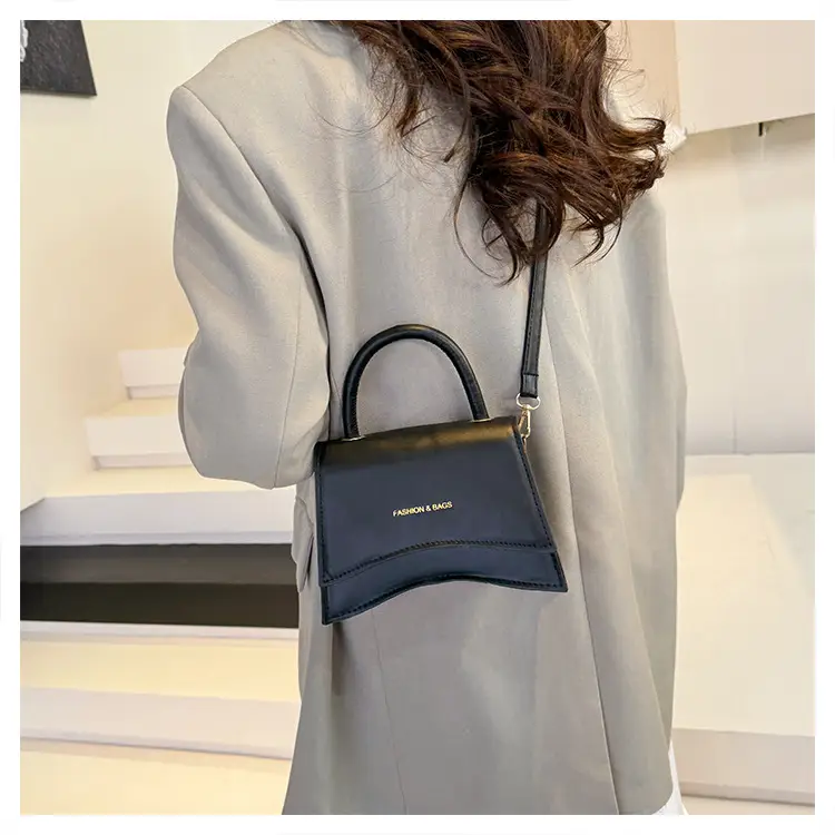 Women's Silver Shoulder Crossbody Handbag 2025 Spring — feature 26