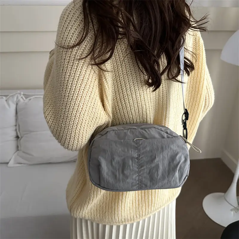 Women's Lightweight Nylon Crossbody Bag 2025 - Image 6
