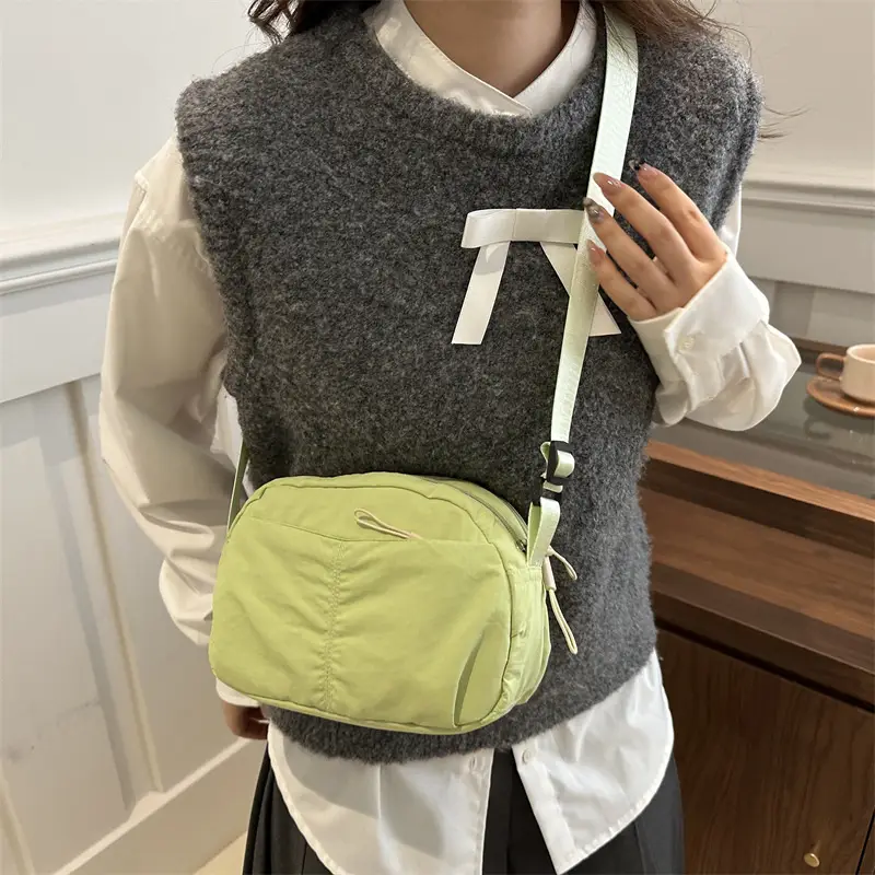 Women's Lightweight Nylon Crossbody Bag 2025 - Image 7