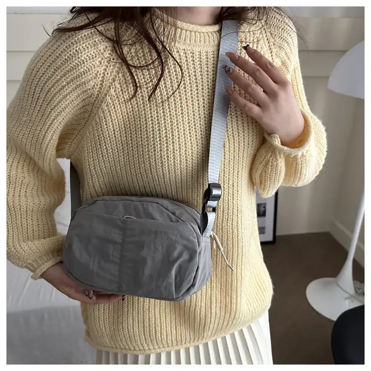 Women's Lightweight Nylon Crossbody Bag 2025 — feature 19