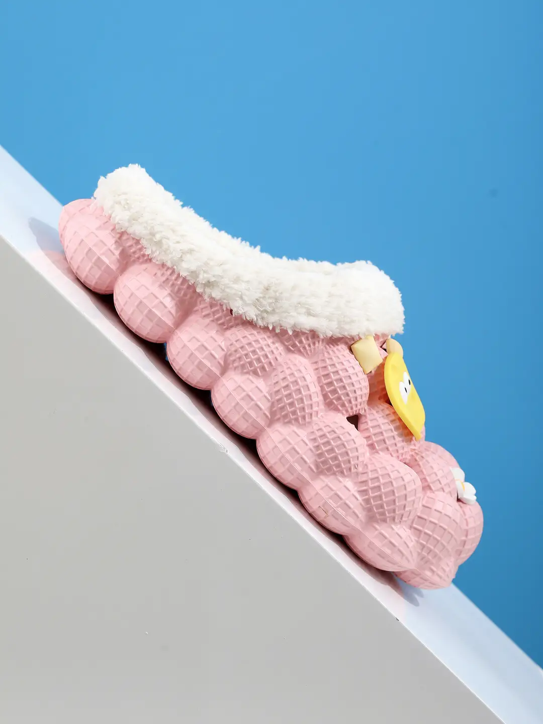 2026 Wholesale Cotton Slippers for Home and Outdoor Use, Lychee Pattern Bathroom Slippers for Couples, Non-Slip Eva Cartoon Fashion Winter Cotton Slippers Trendy — feature 26