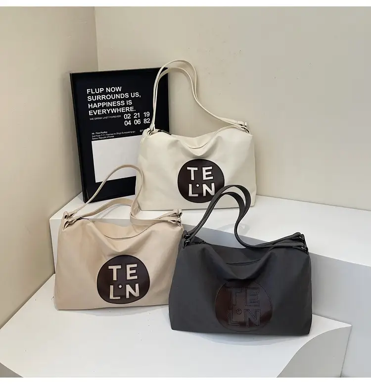 Women's Canvas Tote Bag Niche Design 2026 — feature 1