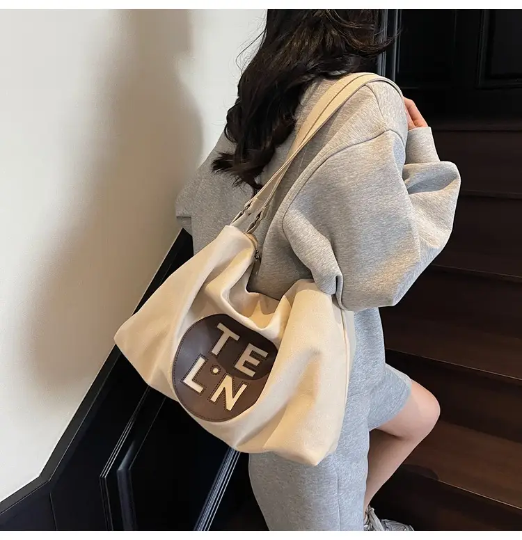 Women's Canvas Tote Bag Niche Design 2026 — feature 10