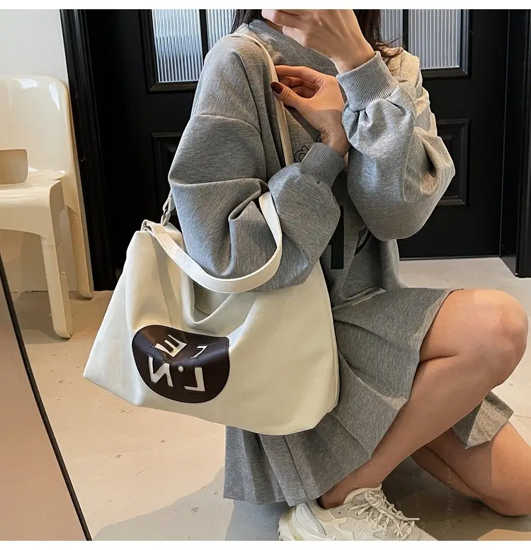 Women's Canvas Tote Bag Niche Design 2026 — feature 12