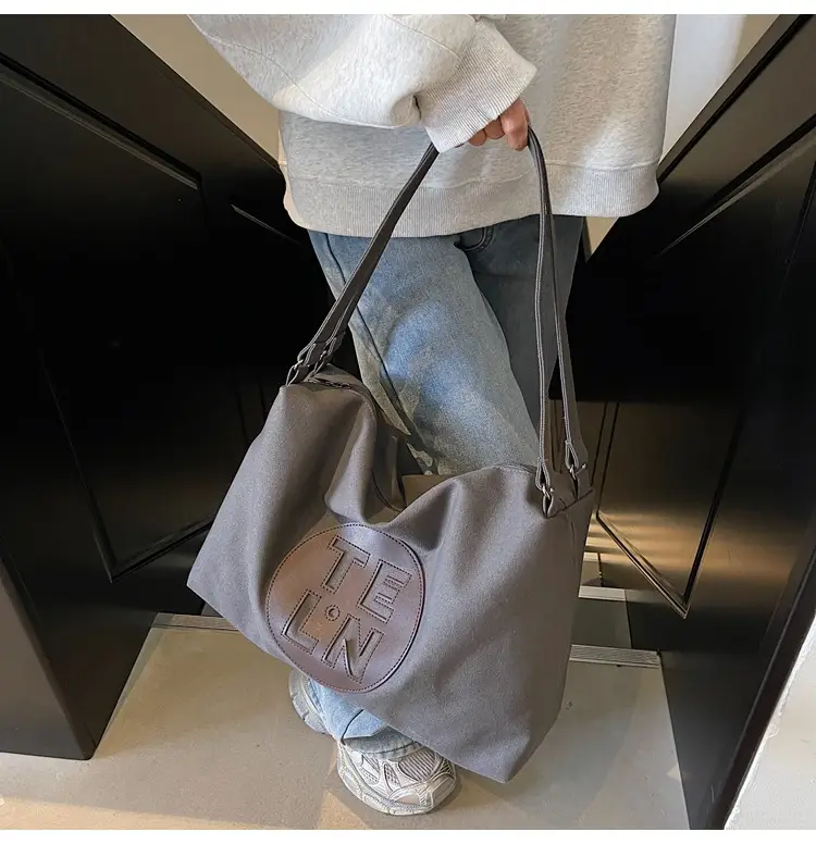 Women's Canvas Tote Bag Niche Design 2026 — feature 20
