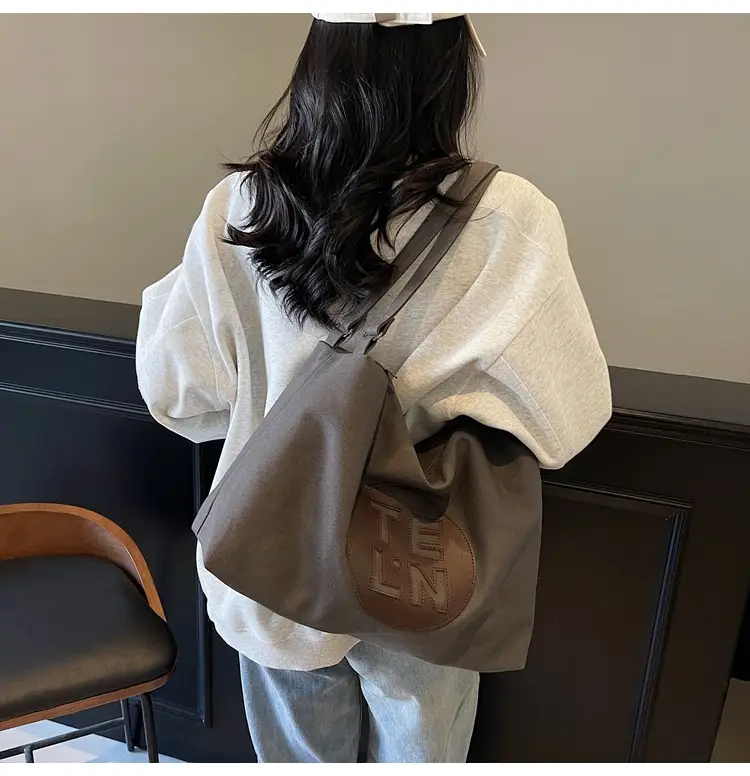 Women's Canvas Tote Bag Niche Design 2026 — feature 21