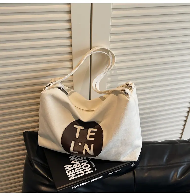 Women's Canvas Tote Bag Niche Design 2026 — feature 28