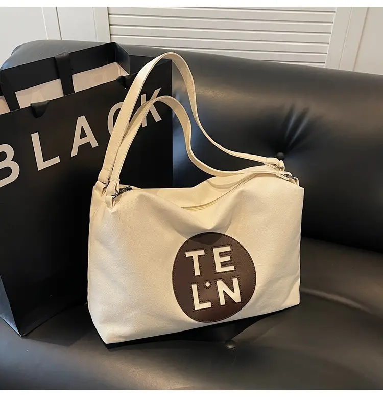 Women's Canvas Tote Bag Niche Design 2026 — feature 33