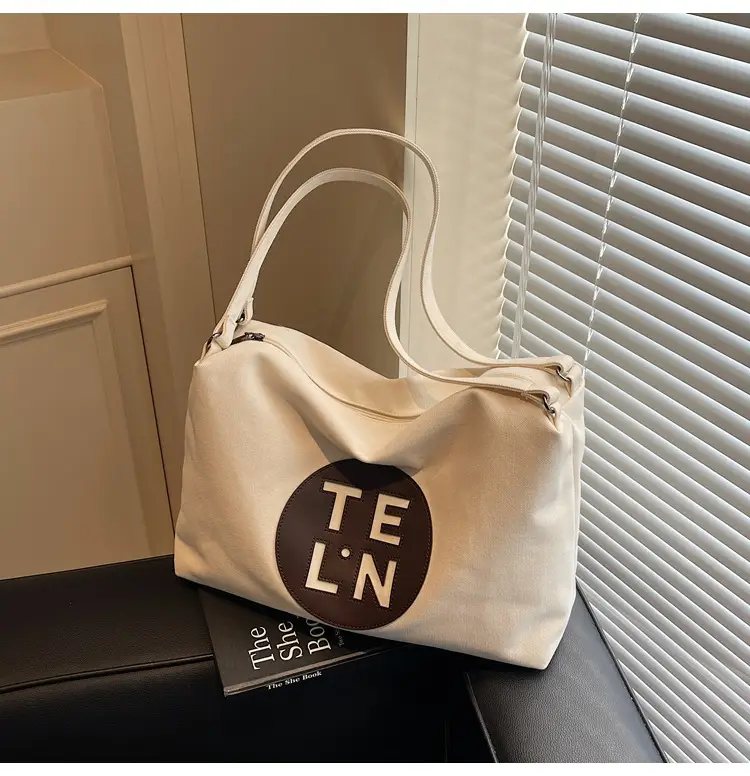 Women's Canvas Tote Bag Niche Design 2026 — feature 38