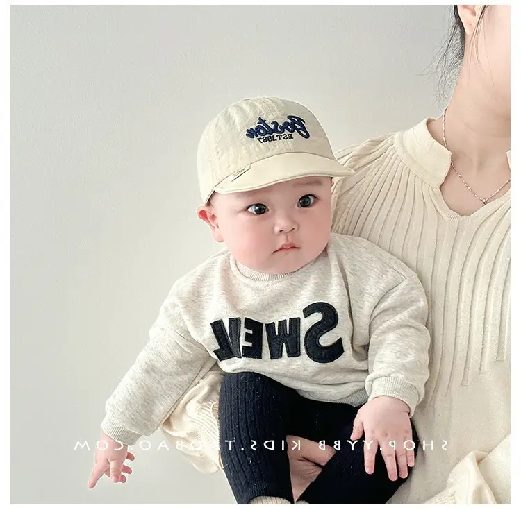 White Korean Letter Baseball Cap for Boys Girls — feature 1