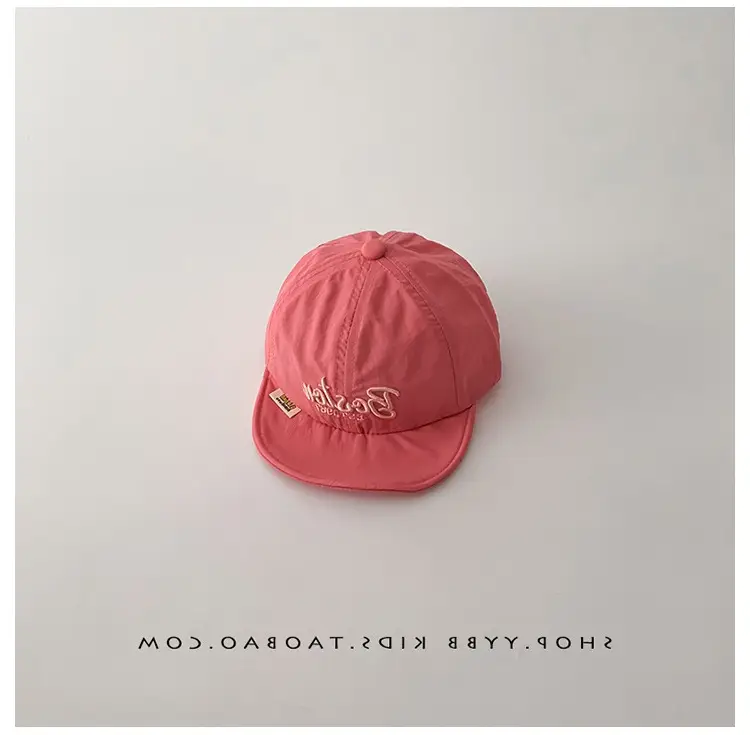 White Korean Letter Baseball Cap for Boys Girls — feature 15