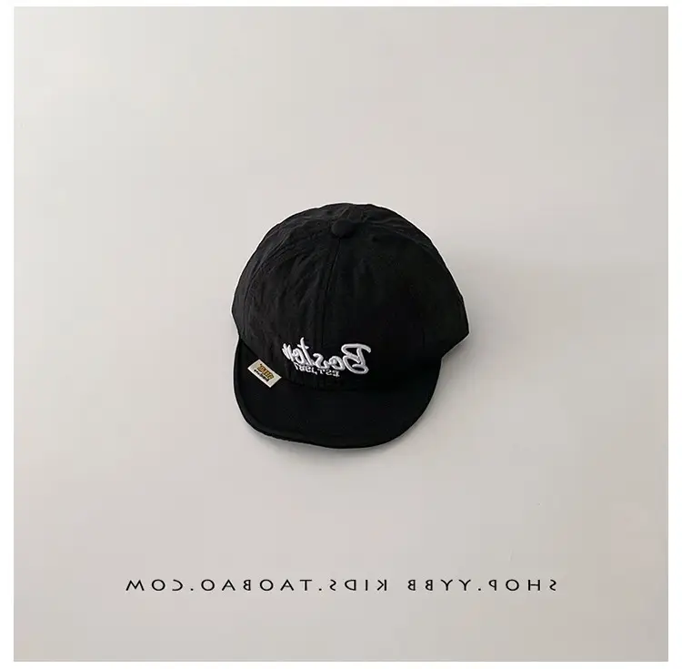 White Korean Letter Baseball Cap for Boys Girls — feature 17