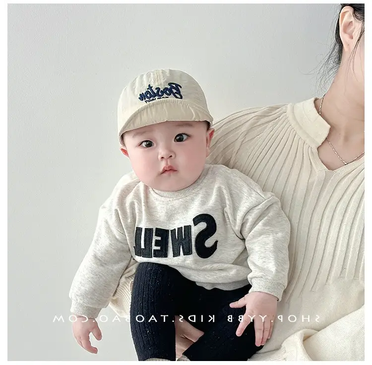 White Korean Letter Baseball Cap for Boys Girls — feature 2