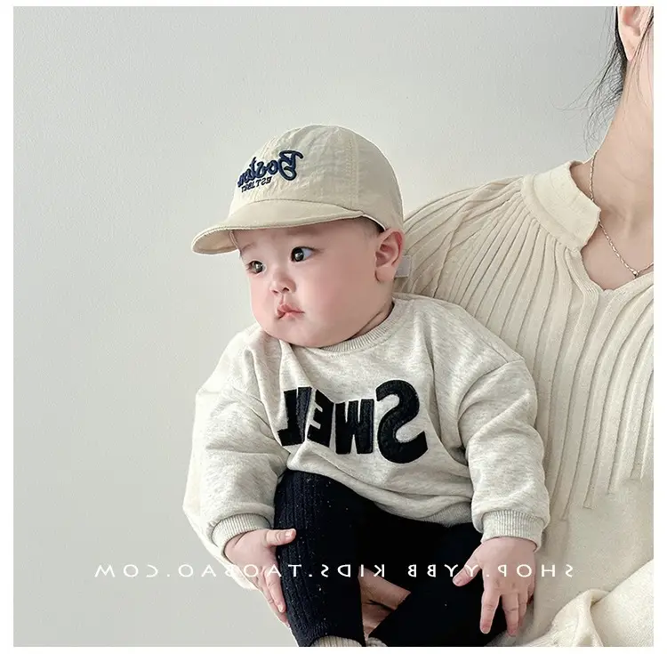 White Korean Letter Baseball Cap for Boys Girls — feature 5