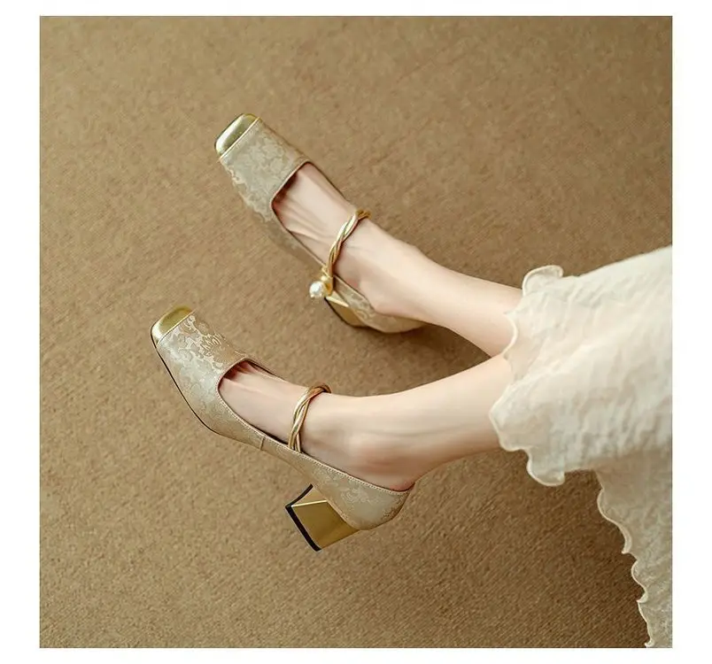 Spring High-heeled Shoes Women's Single-layer Shoes New Chinese Style National Style Color-matching Square-head Mary Jane Shoes French Pearl Thick Heel — feature 3