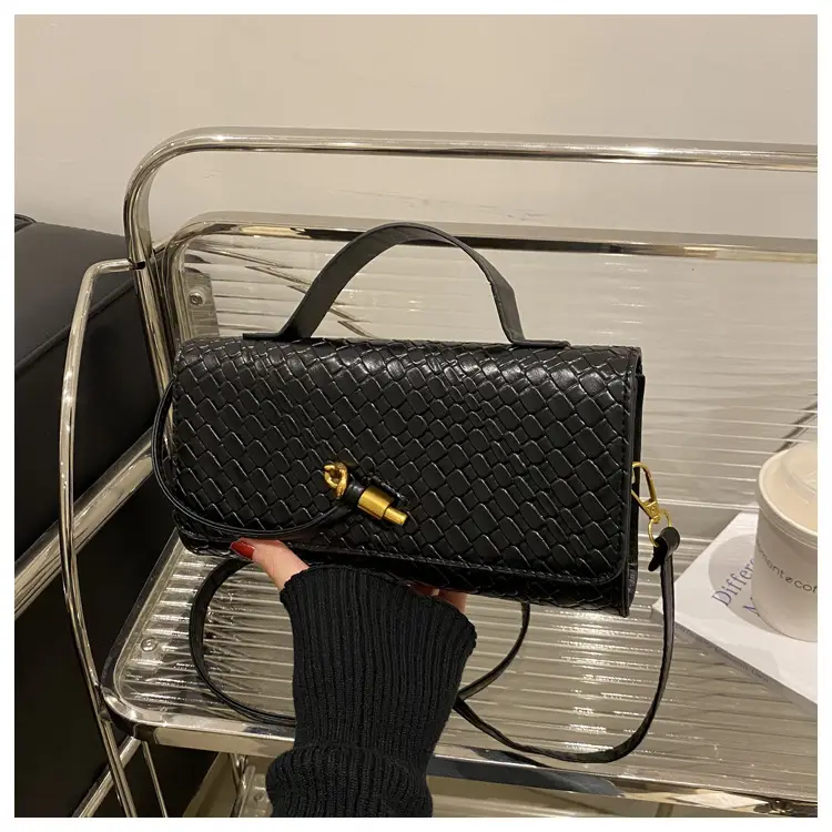 White Woven Korean Style Shoulder Bag with Gold Clasp — feature 22