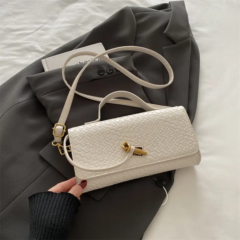White Woven Korean Style Shoulder Bag with Gold Clasp - Image 2