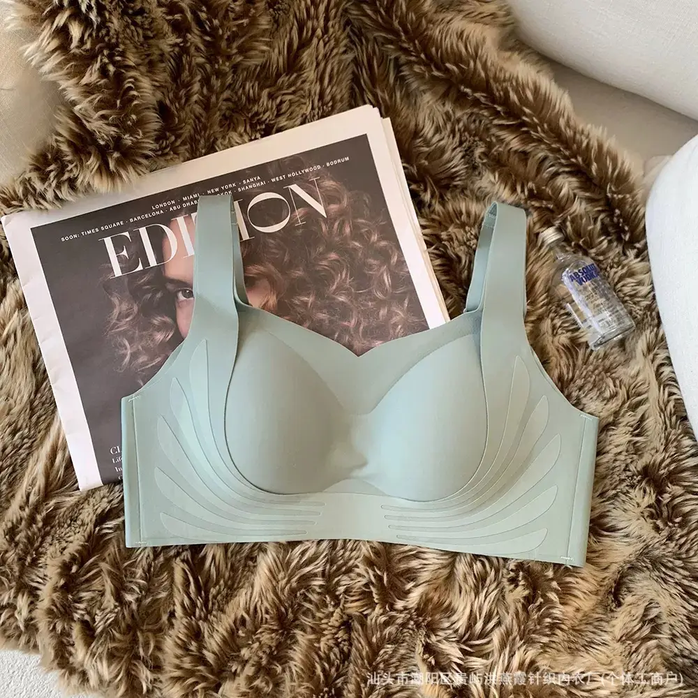 Pull-Up Adjustable Seamless Intimates for Women, Soft Support, Push-Up Support for Secondary Breasts, No Wire Bra, Sports Vest