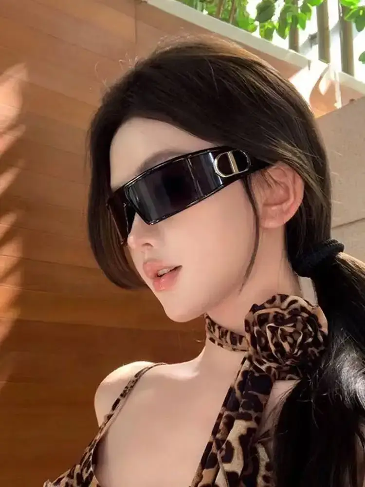Double Headband Sunglasses with UV Protection β feature 5