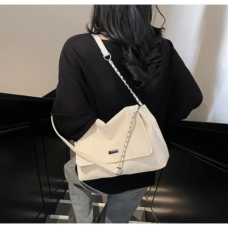 Women's Silver Velvet Shoulder Bag 2025 New Fashion — feature 18
