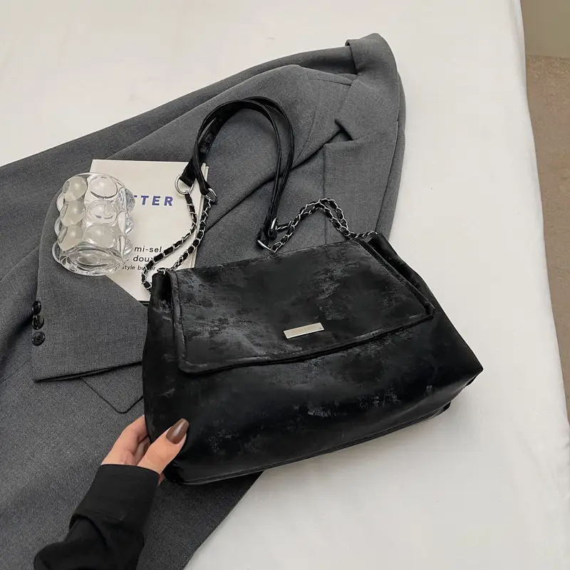 Women's Silver Velvet Shoulder Bag 2025 New Fashion