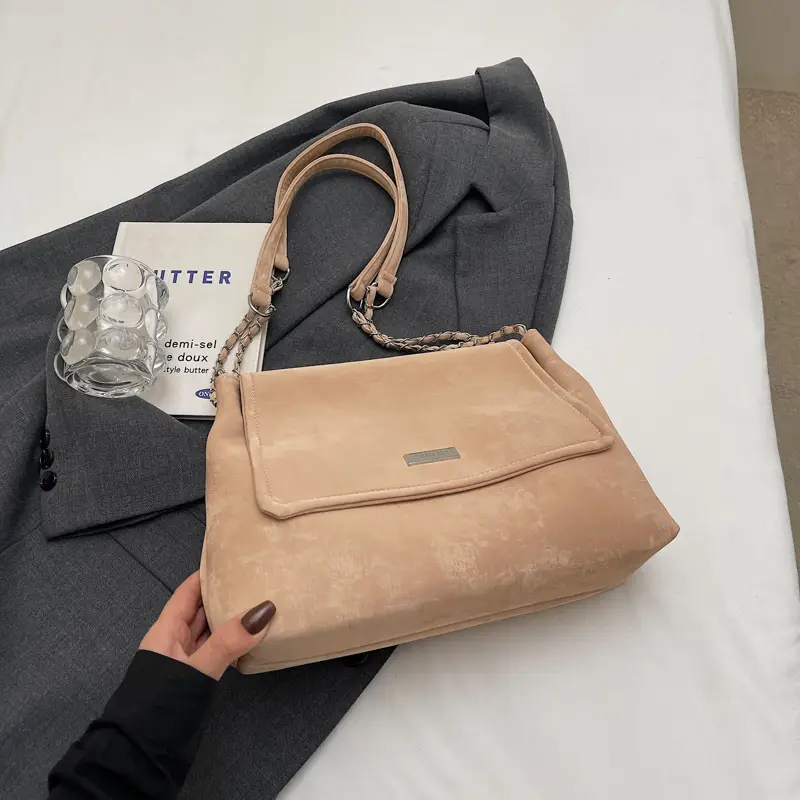 Women's Silver Velvet Shoulder Bag 2025 New Fashion - Image 3