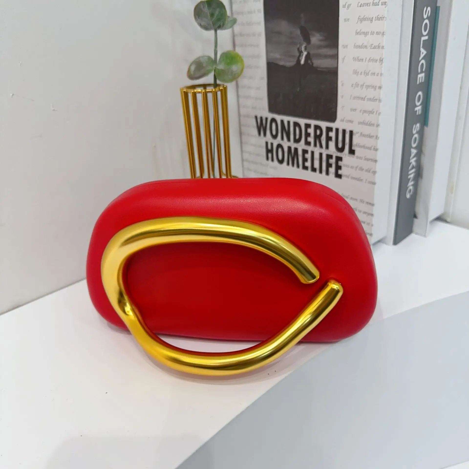 Vintage Metal Crossbody Bags for Women — feature 50