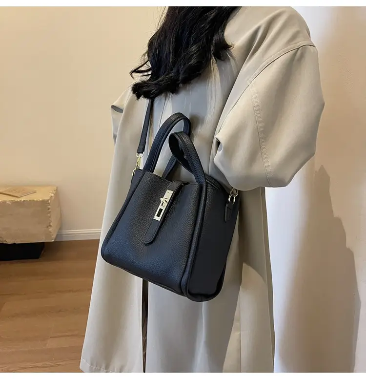 Women Textured Shoulder Bag Brown Large Capacity Commuting — feature 11