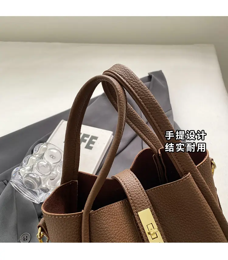 Women Textured Shoulder Bag Brown Large Capacity Commuting — feature 4