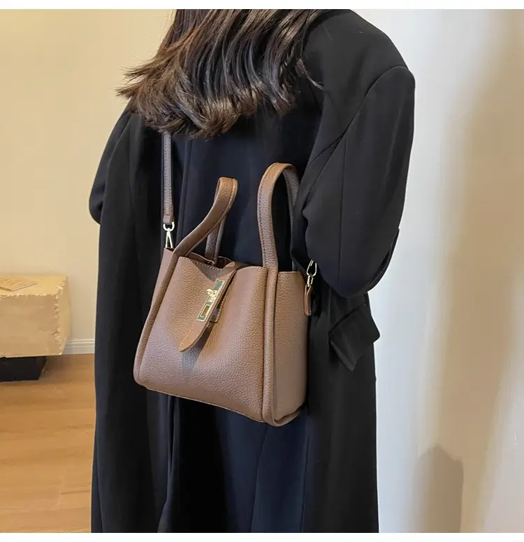 Women Textured Shoulder Bag Brown Large Capacity Commuting — feature 8