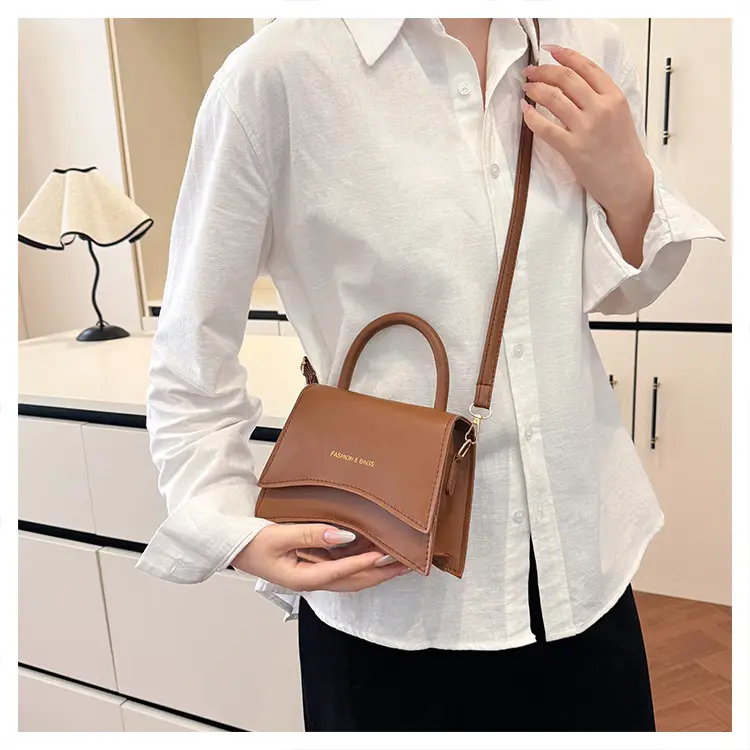 Silver Square Crossbody Bag for Women 2025 — feature 23