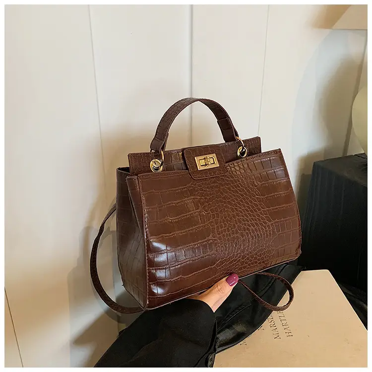 Black Croc Textured Shoulder Bag with Gold Clasp - Image 3