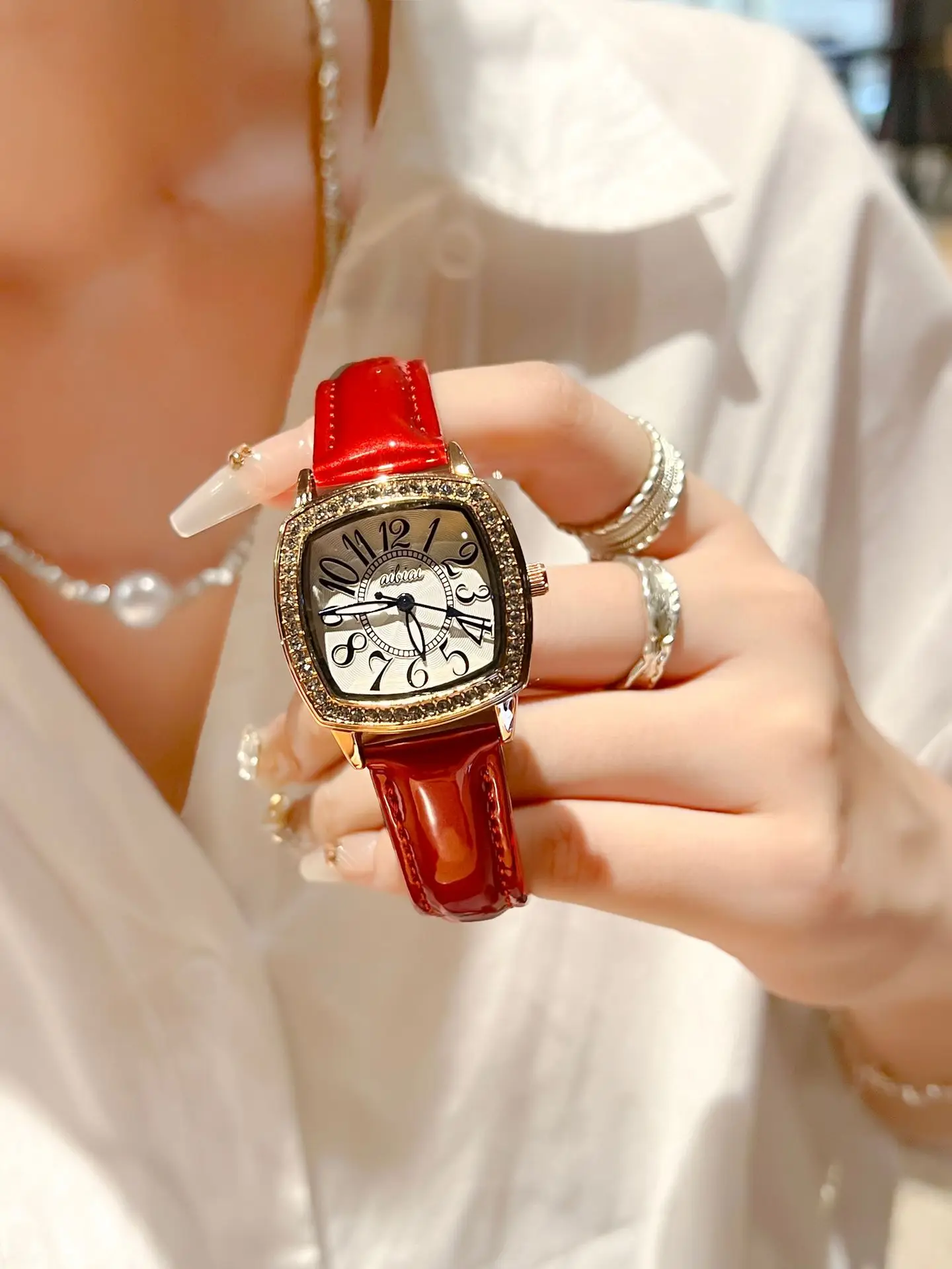 Square Diamond Ladies Quartz Watch Waterproof White Leather Band — feature 2