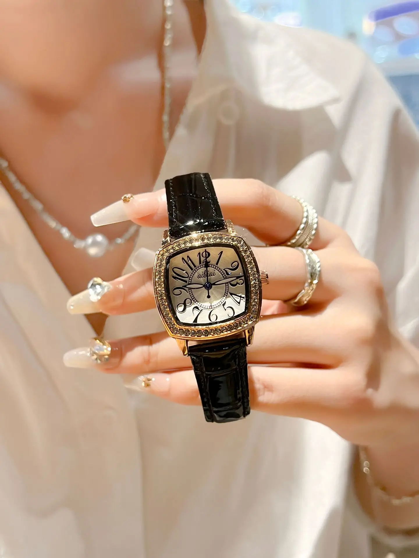 Square Diamond Ladies Quartz Watch Waterproof White Leather Band — feature 4
