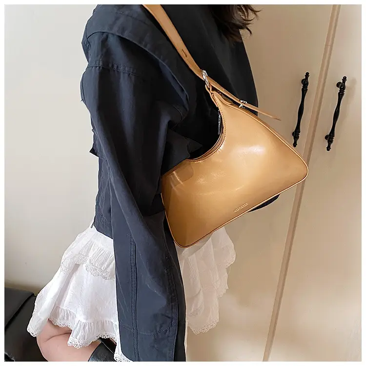 White Korean Style Shoulder Bag 2025 New — feature 14