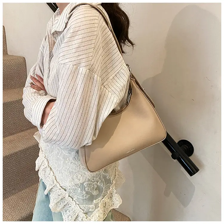 White Korean Style Shoulder Bag 2025 New — feature 15