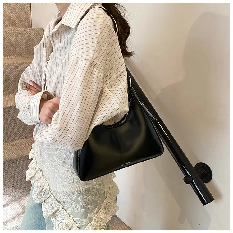 White Korean Style Shoulder Bag 2025 New — feature 18