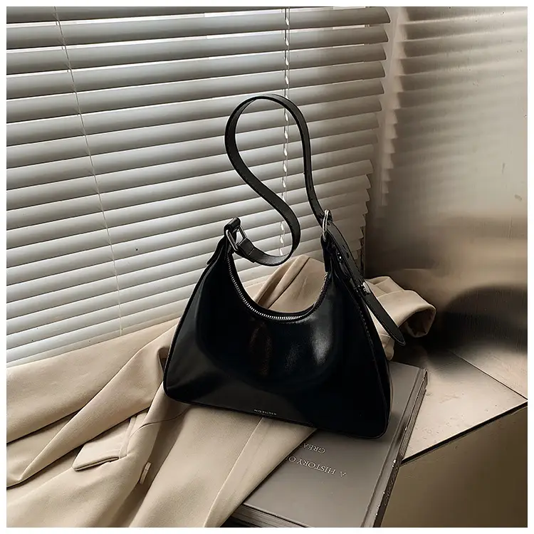White Korean Style Shoulder Bag 2025 New — feature 24