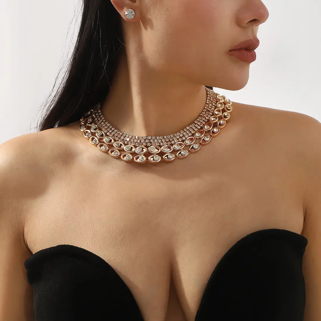 N12427 Exaggerated Wide Edition Gold Strap Diamond Neck Chain Light Luxury Niche Temperament Geometric Heavy Industry Jewelry suit